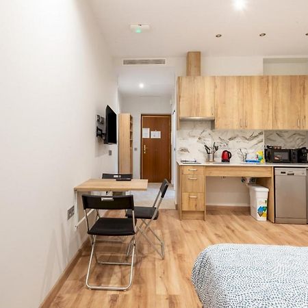 1 Bedroom 1 Bathroom Furnished - Justicia - Modern - Mintystay 马德里 外观 照片