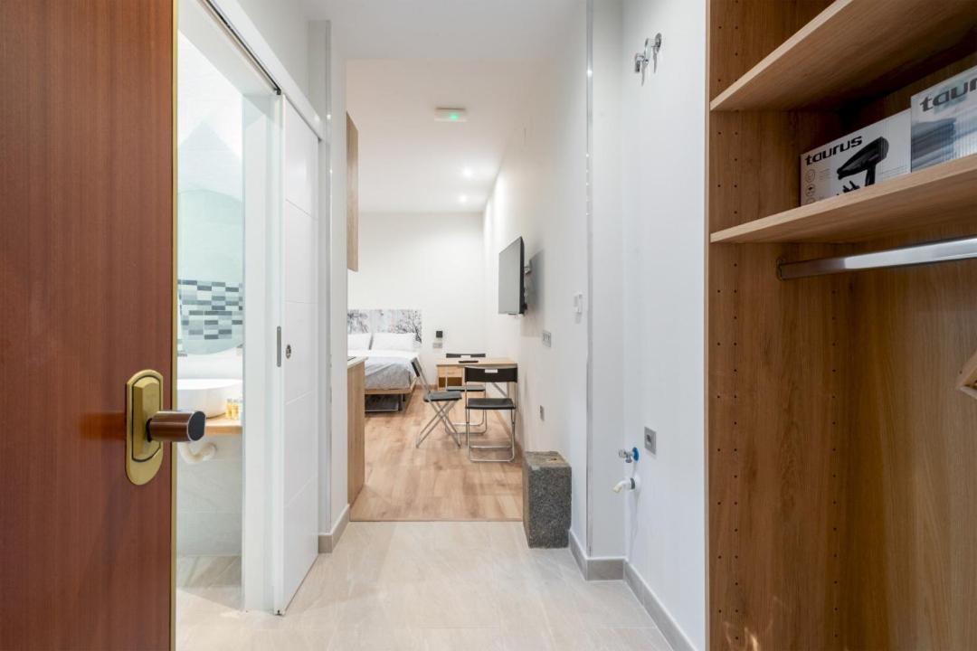 1 Bedroom 1 Bathroom Furnished - Justicia - Modern - Mintystay 马德里 外观 照片