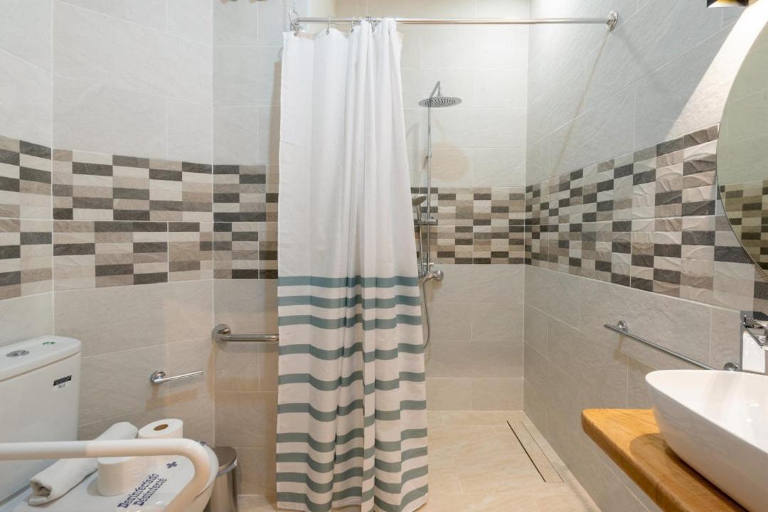 1 Bedroom 1 Bathroom Furnished - Justicia - Modern - Mintystay 马德里 外观 照片