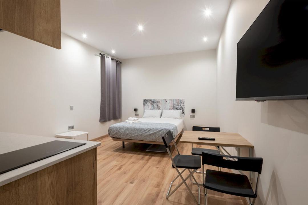 1 Bedroom 1 Bathroom Furnished - Justicia - Modern - Mintystay 马德里 外观 照片